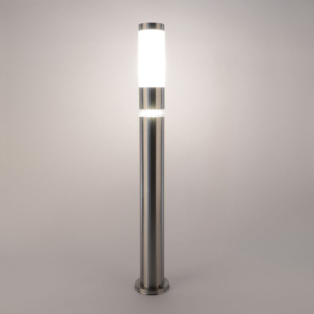 Stilvolle Beleuchtung im Garten: LED-Außenstandleuchte aus Edelstahl