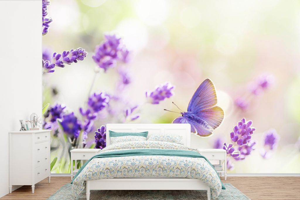 MuchoWow Fototapete für Wohnzimmer oder Schlafzimmer Wandtapete Vinyl Motivtapete Lavendel - Schmetterling - Blumen - 525x350 cm - Das Hintergru...