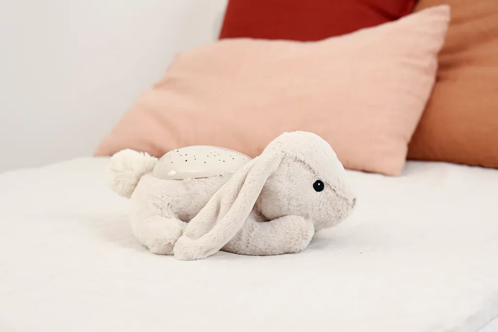 Doudou lapin CloudB Twilight Buddies avec projection LED multicolore - 10