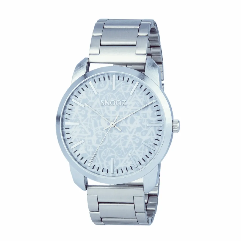 Montre SNOOZ SAA0043-63 44MM : Finissez-en avec les Cadrans Illisibles