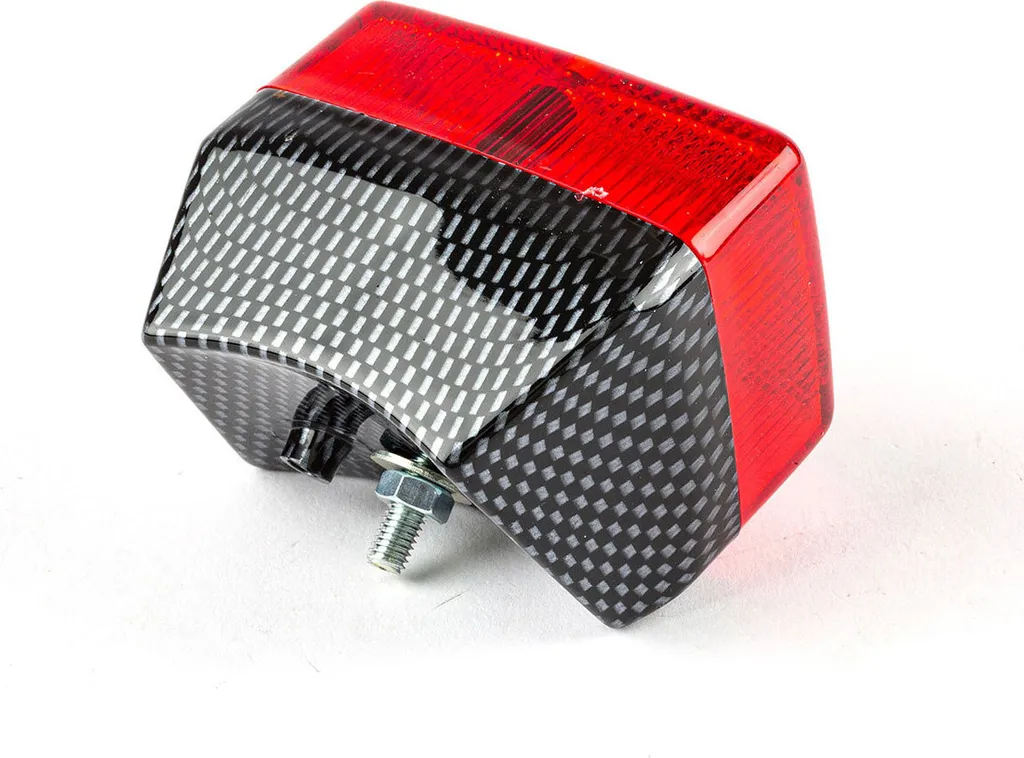 Fanalino STR8 Carbon Rosso | Il Top del Tuning per il tuo Scooter