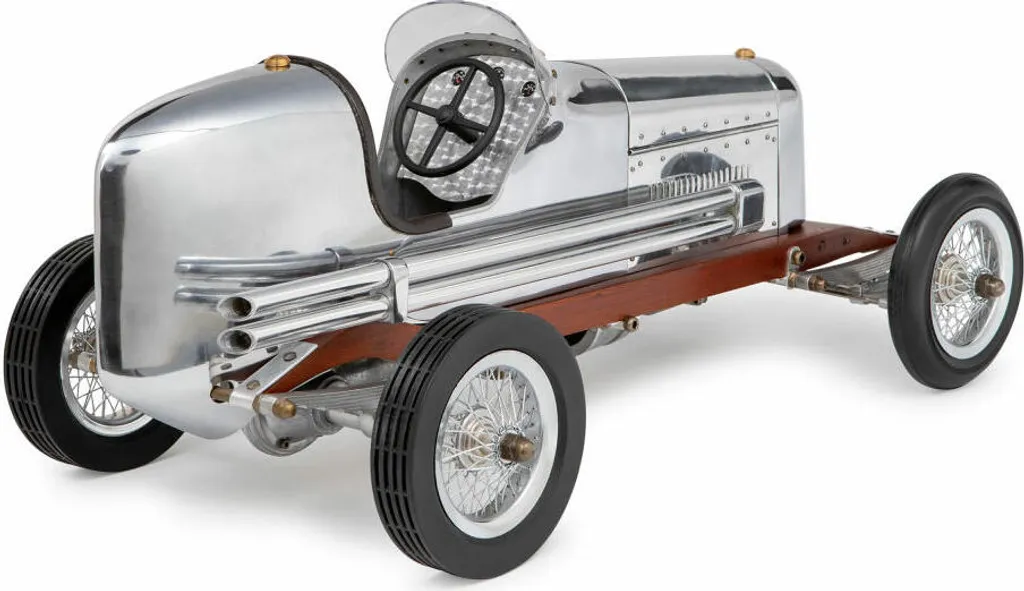 Voiture miniature Bantam Midget en métal : l'objet déco idéal - 2