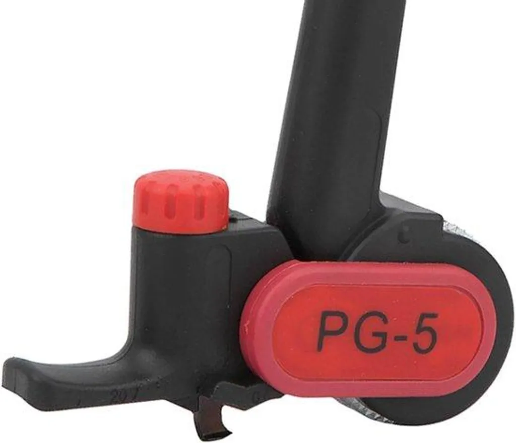 Dénudeur de câbles PG-5 : finissez-en avec les gaines dures de 25 mm