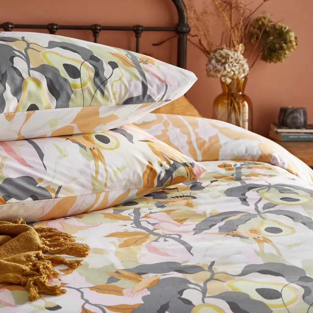 Parure de lit réversible Huerta RV3421 en microfibre douce et soyeuse - 2