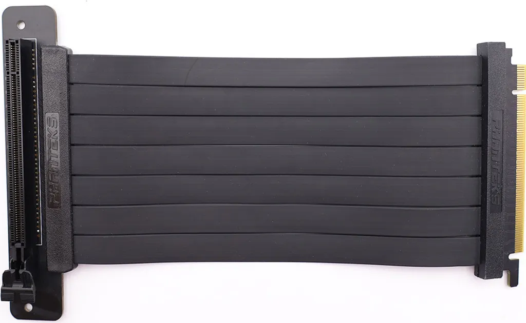 Installer sa Carte Graphique à la Verticale avec le Riser Phanteks 220mm