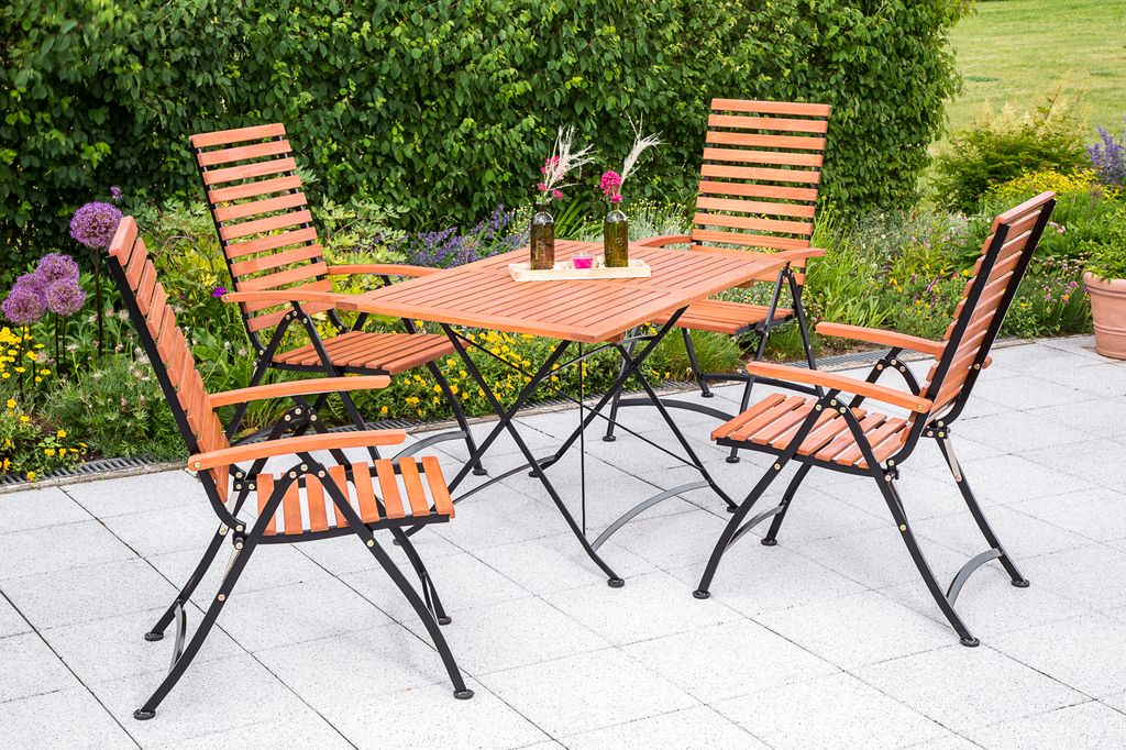 Merxx Schlossgarten Gartenmöbelset 5tlg., 4 Klappsessel, Rückenlehne 5-fach verstellbar, Klapptisch 120 x 80 cm, Flachstahl mit Eukalyptus