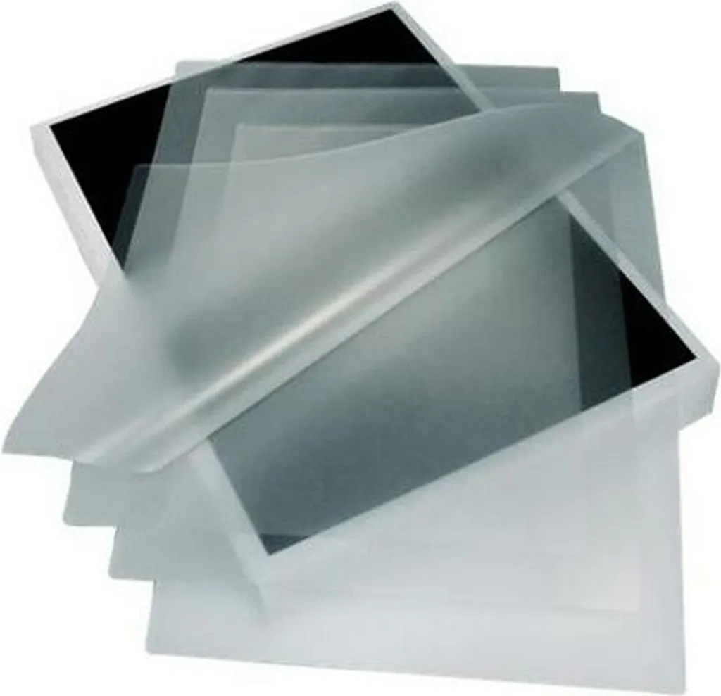 Pochettes plastifiées Yosan anti-déchirure et étanches format A4 80m