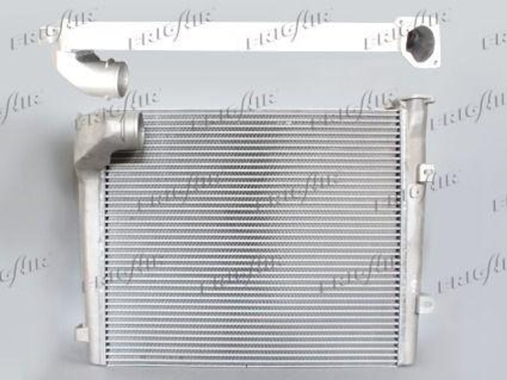 FRIGAIR 0706.3039 Ladeluftkühler LLK passend für MERCEDES-BENZ O 403 Turbo Intercooler