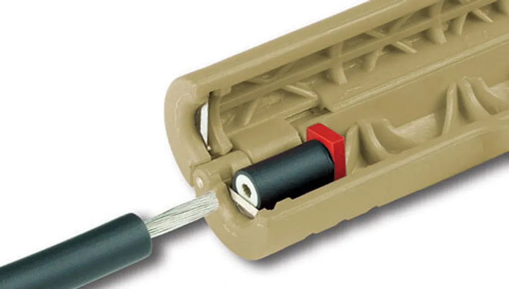 Dénudez sans abîmer vos câbles 10-16 mm² grâce au Jokari 30200