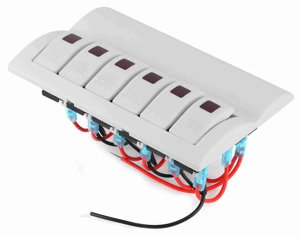 Panneau de commande 12V 24V à 6 interrupteurs et disjoncteurs de sécurité