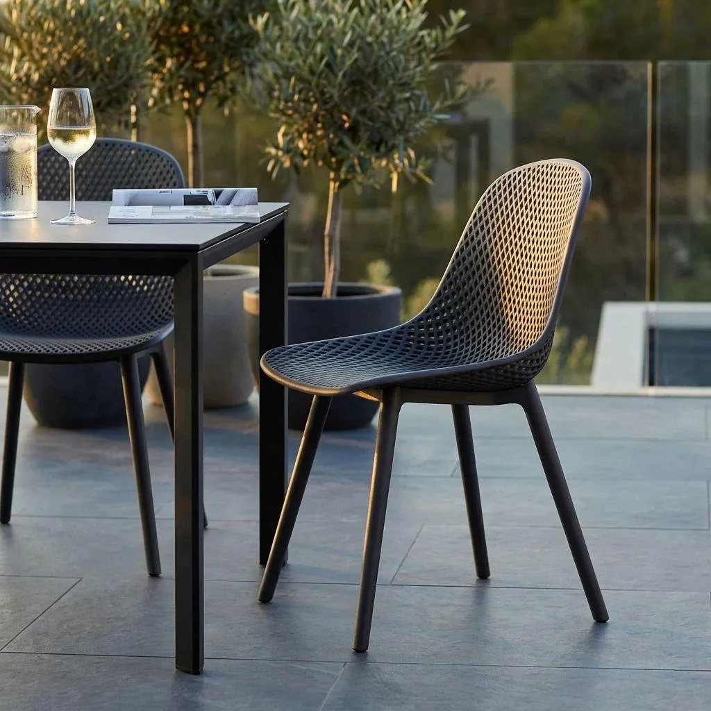 MilaniHome.it - Sedia In Polipropilene Plastica Rigida Resistente Per Interno Sala Da Pranzo Soggiorno Salotto Ed Esterno Giardino Di Design Moderno Colore Taupedi coloreTaupe
