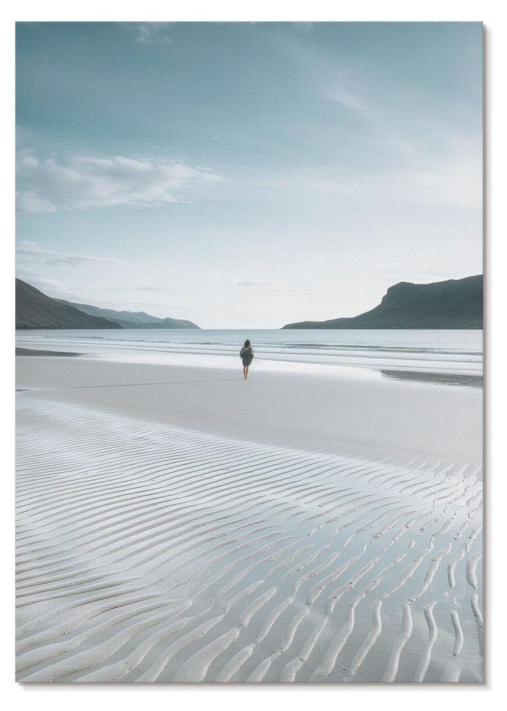 POSTER - 42x59 cm (A2) - Lunori - Ein Strand am Morgen mit Wellen und feinem Sand - Wandbild für Wohnzimmer Schlafzimmer & Flur, Modernes Poster W...