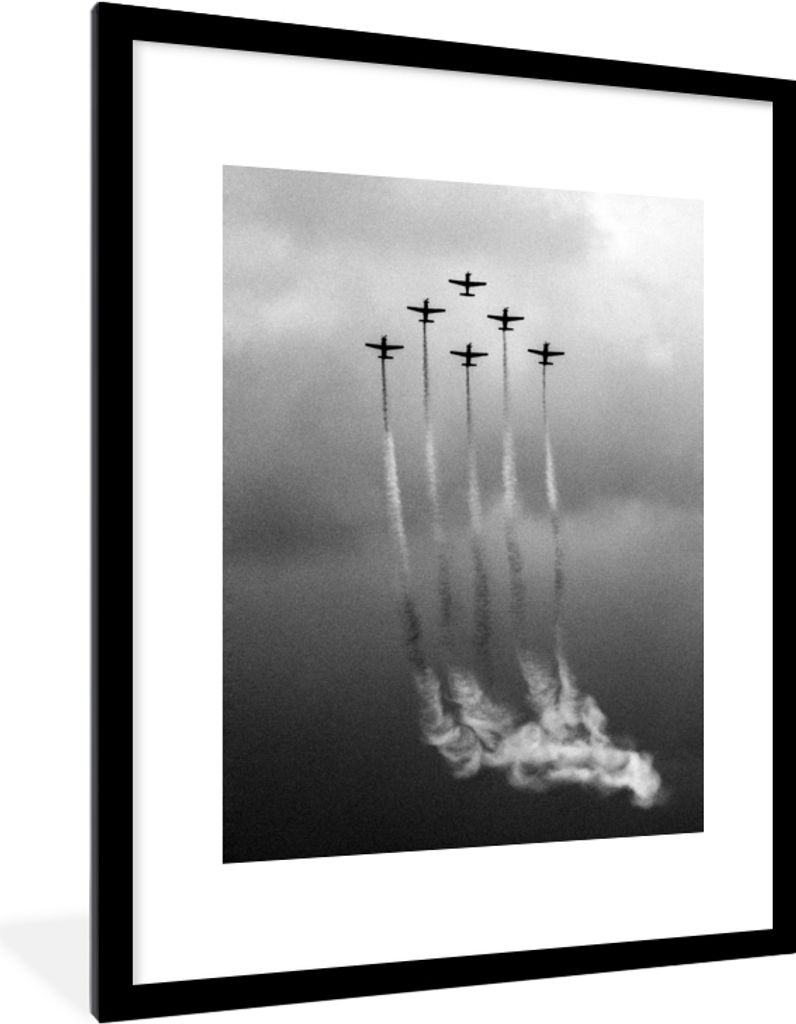 MuchoWow Gerahmtes Poster Flugzeug - Himmel - Wolken - Schwarz und weiß 60x80 cm - Poster mit Schwarzem Bilderrahmen Wandposter Rahmen Foto Bild...