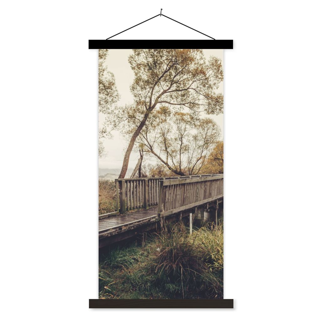 MuchoWow Textilposter Herbst - Brücke - Bäume 60x120 cm mit schwarzem Rahmen - Magnete