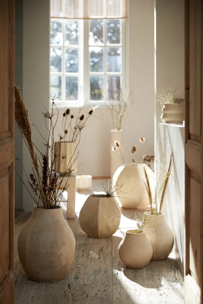 Vase en céramique beige TARIFA - Objet de décoration artisanale chic
