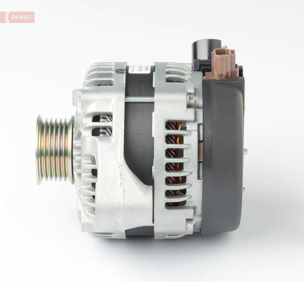 Alternateur pour Ford Focus et Volvo V50 DENSO DAN1041 Remplacement OE