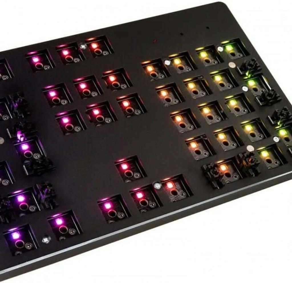 Clavier PC GMMK-RGB-ISO Glorious Noir avec Rétroéclairage LED Réglable - 4