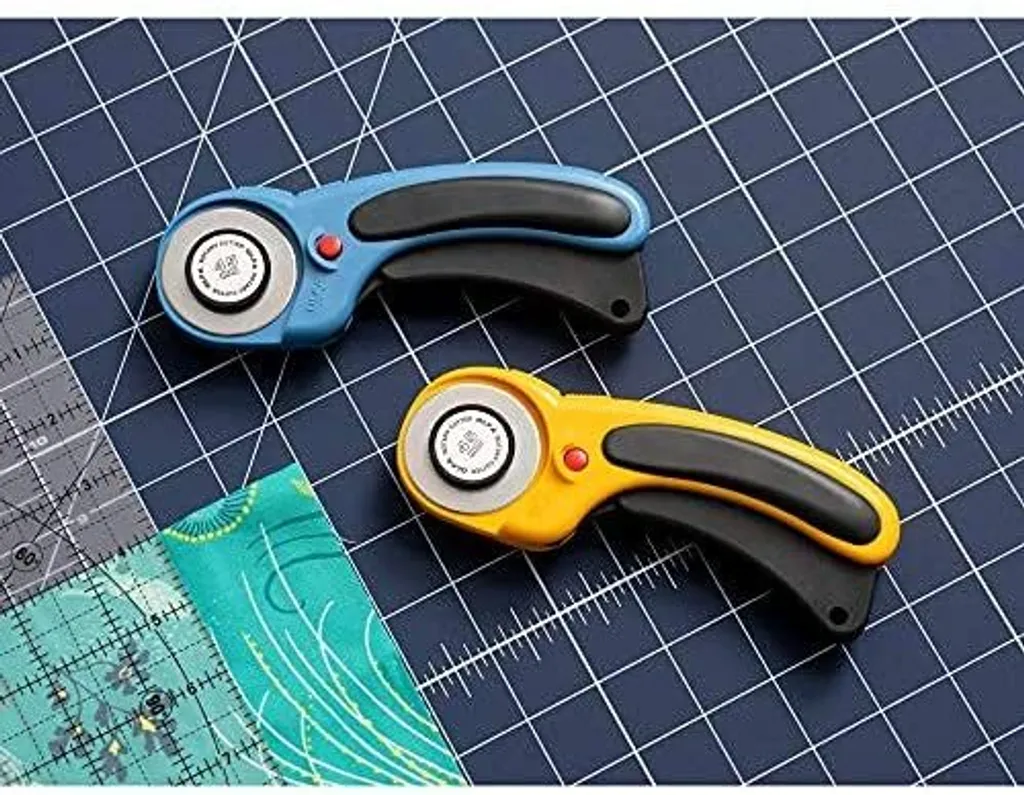 Cutter circulaire OLFA Deluxe pour découpe textile et patchwork pro - 24