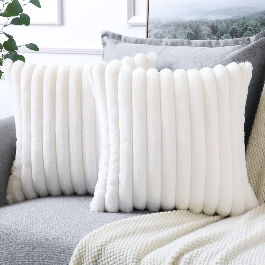 STILVORA Kissenbezüge Samt 2er Pack, Einseitiger Weicher Samt Kissenbezug, Kissenhülle Samt pflegeleicht, Kissenbezug Samt dekorativ, Weiß 30*50cm