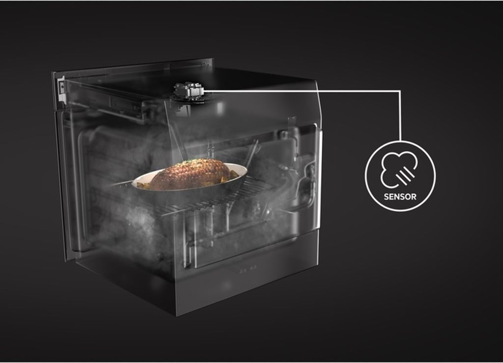 AEG Dampfbackofen 9000 SteamPro / Dampfreinigung / Produktbild 10