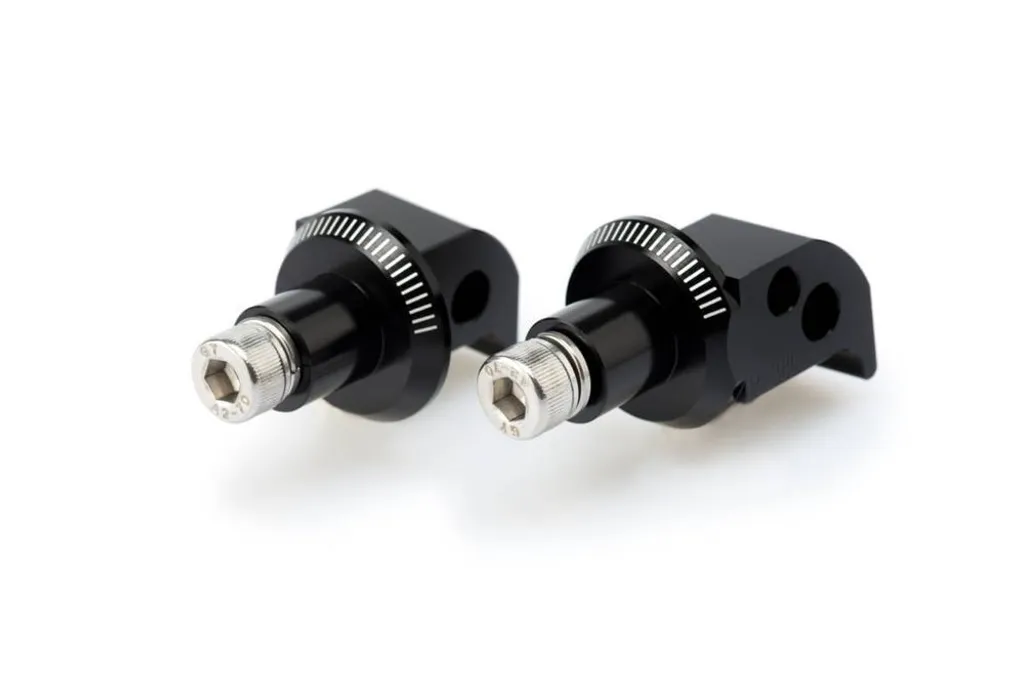 Repose-pieds PUIG 8183N YAMAHA FZ8 noir : finissez-en avec le glissement