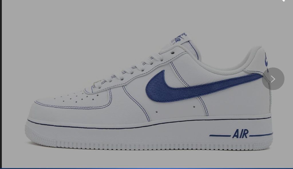 Nike Air Force 1 '07 LV8 44 Immagine del prodotto 