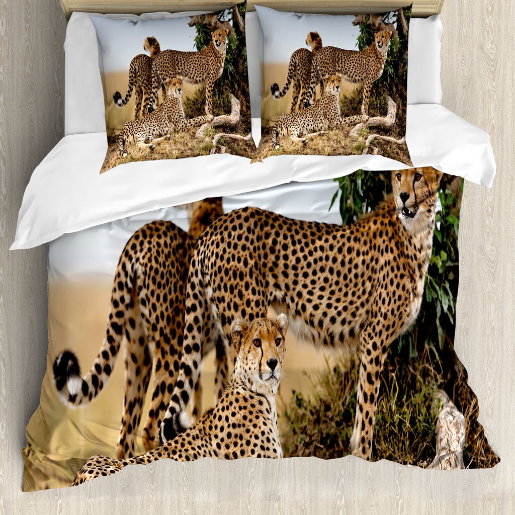 ABAKUHAUS Afrika Bettbezug, Safari-Tier Cheetahs, Milbensicher Allergiker geeignet mit Kissenbezügen, 200 cm x 200 cm - 80 x 80 cm, Tan Schwarz