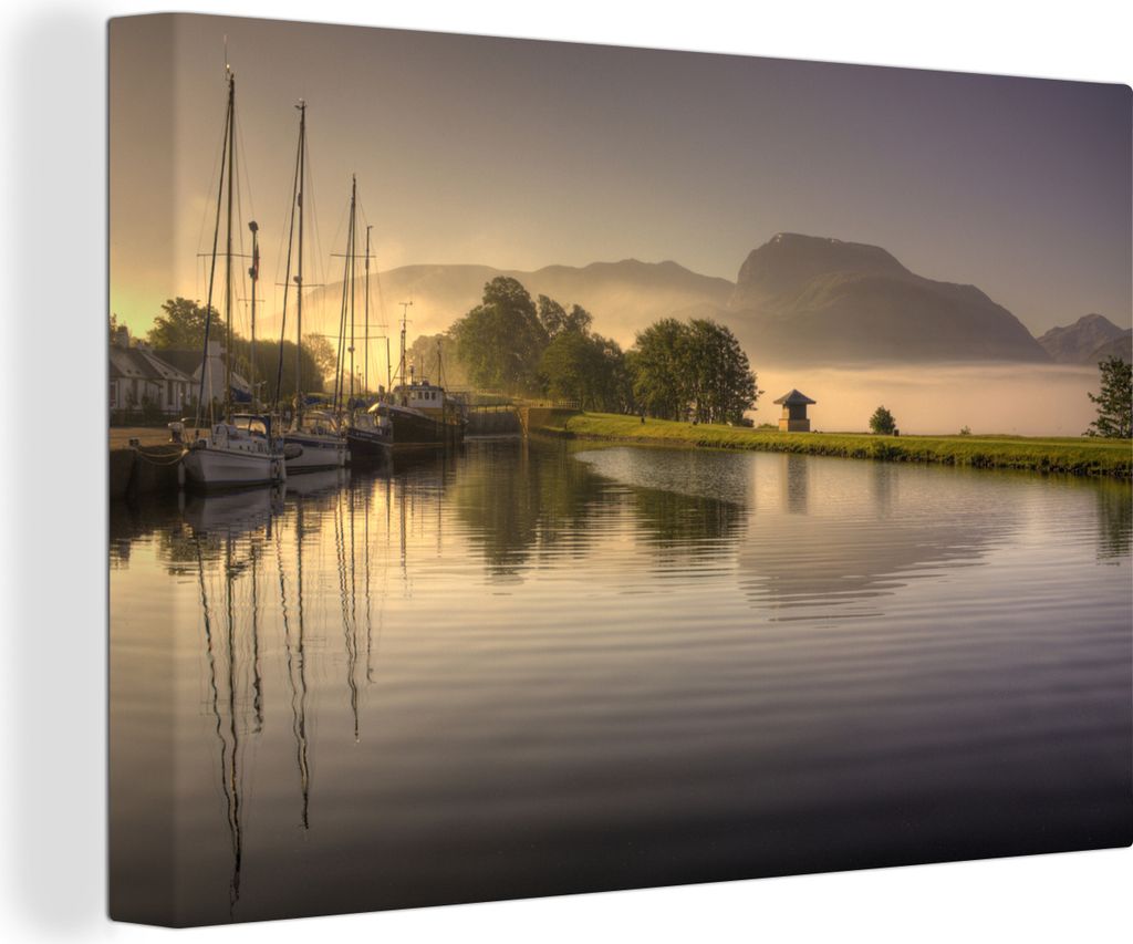 OneMillionCanvasses - Leinwandbilder - 140x90 cm, Hafen mit Ben Nevis im Hintergrund in Schottland, Wandbilder Kunstdruck Wanddekoration - Foto a...