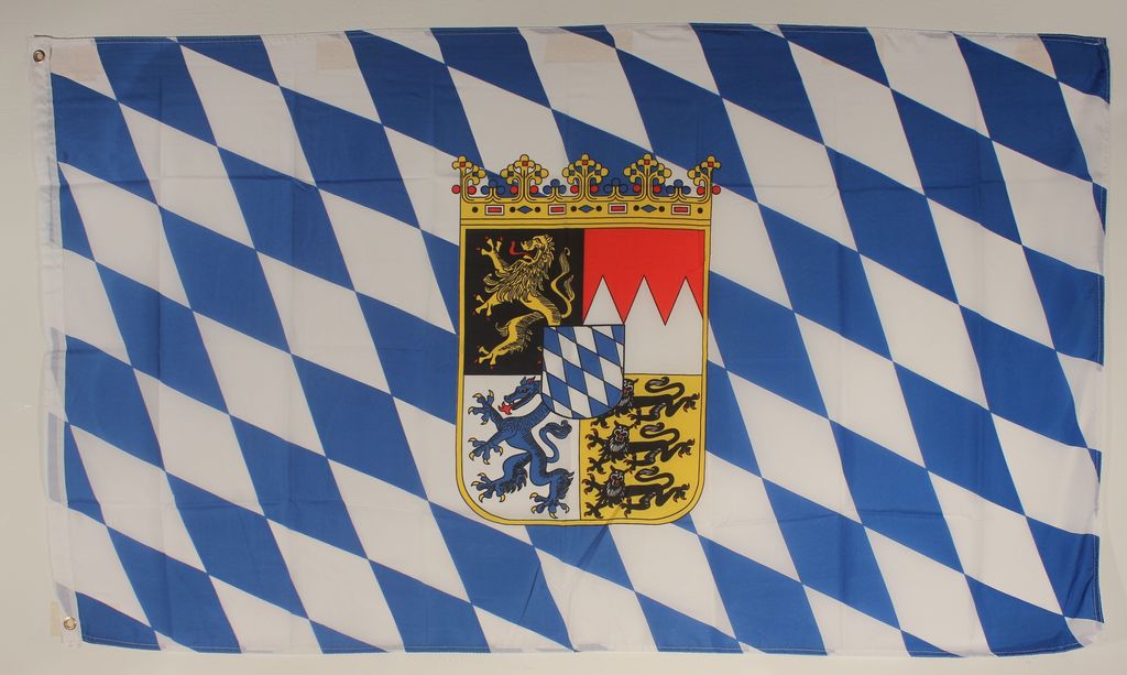 Auto-Fahne: Bayern Wappen mit Löwen : : Auto & Motorrad
