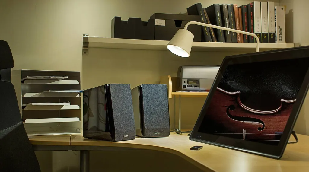 Edifier R1850DB Enceinte étagère active avec Bluetooth et Entrée Optique