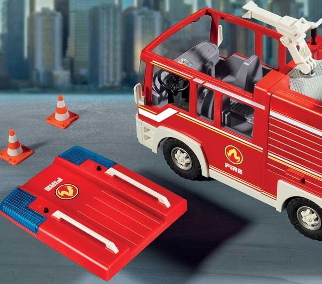 PLAYMOBIL 71603 Grand set de pompiers avec pompe à eau Image du produit 