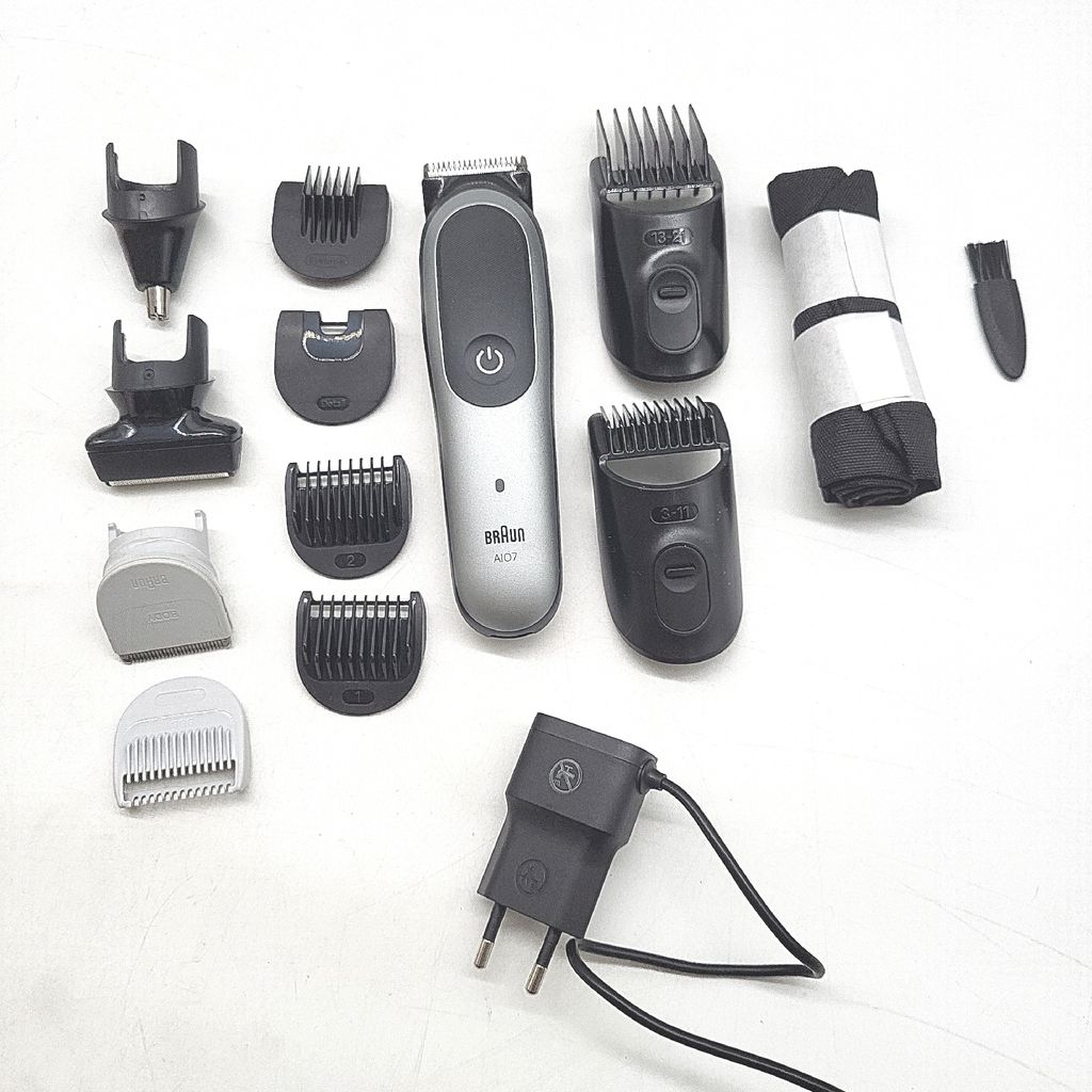 Braun All-in-One Series 7, 12-in-1 Groomingset, ProBlade, Nasenhaartrimmer, AutoSense, Rasierer Herren Elektrisch, Body Rasierer, Barttrimmer und H...