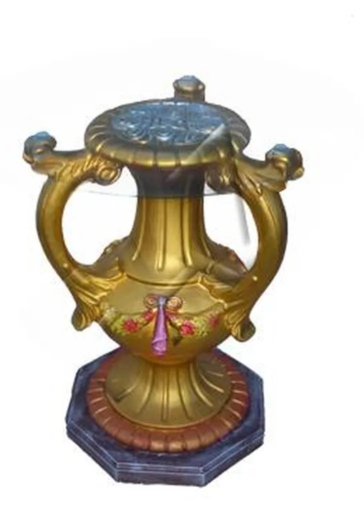 Petite table d'appoint ronde en verre pour salon avec statue de déco