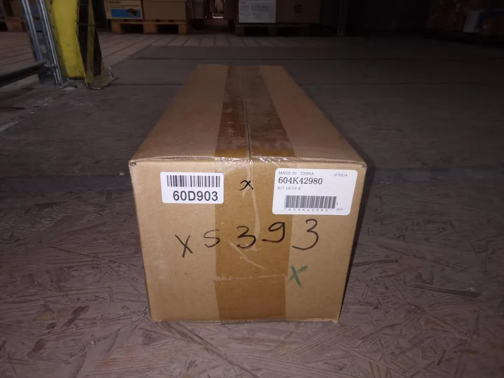 Fini les traces d'impression : Boîtier développement Xerox 604K42980 noir