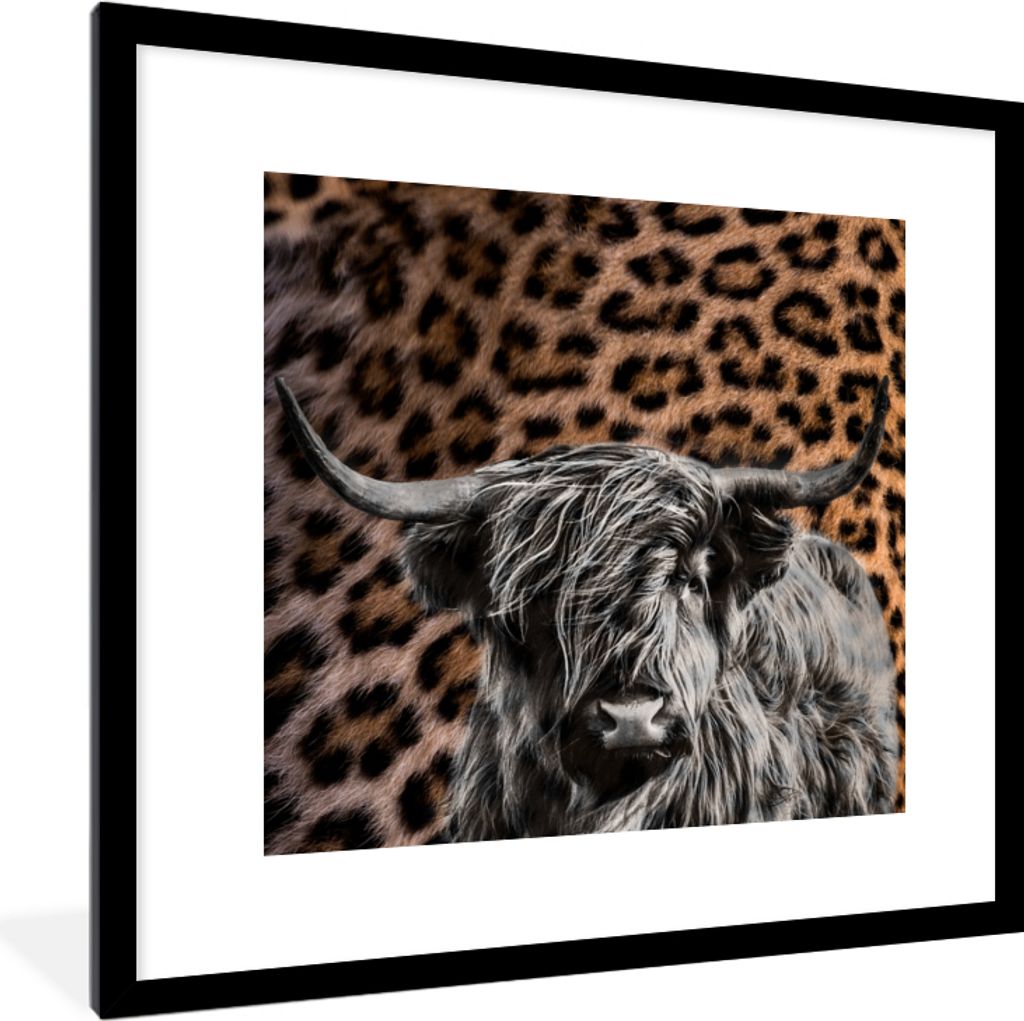 MuchoWow Gerahmtes Poster Schottischer Highlander - Kuh - Pantherdruck 40x40 cm - Poster mit Schwarzem Bilderrahmen Wandposter Rahmen Foto Bilder...