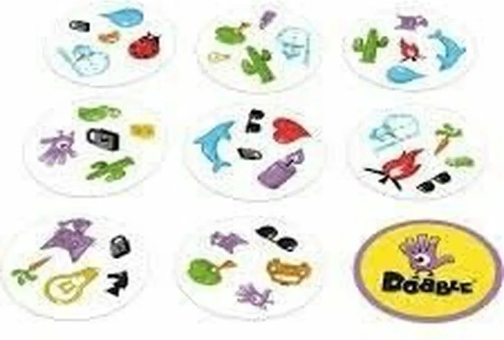 Jeu Dobble Giant Asmodee 26 cm : Solution Ludique pour Groupes et XL - 3