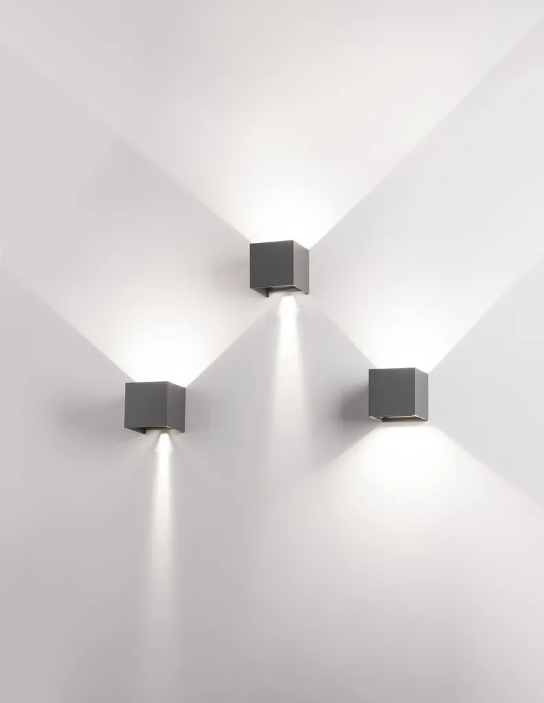 Applique Murale COMO Nova Luce - Finition Haut de Gamme et Éclairage Doux