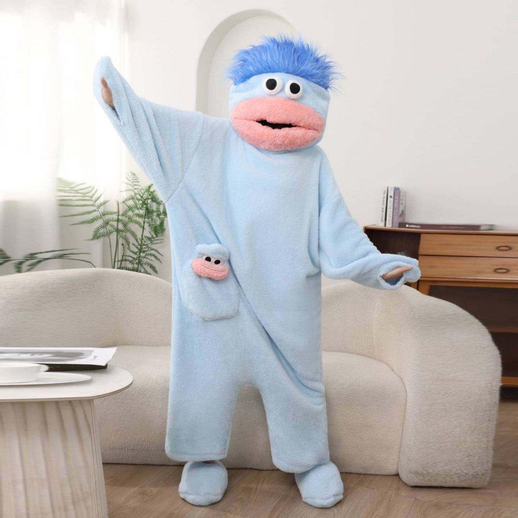 Plüsch Monster Onesie Pyjama – Kuscheliger Overall mit Produktbild 