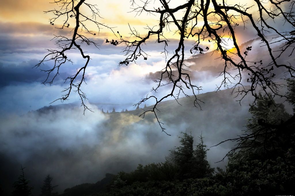 Sonnenaufgänge Kunstdruck Bild -œber den Wolken (120 x 180 cm)