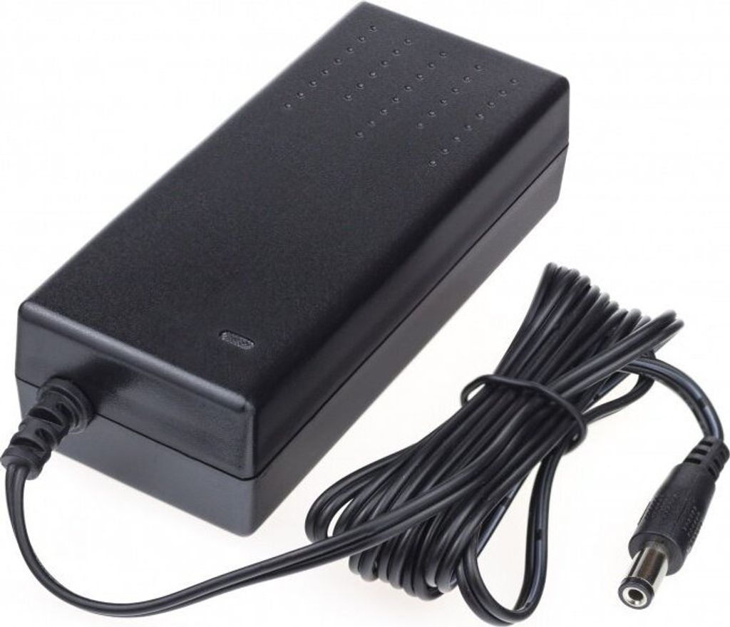 Netzteil 12V / 3 000 mA