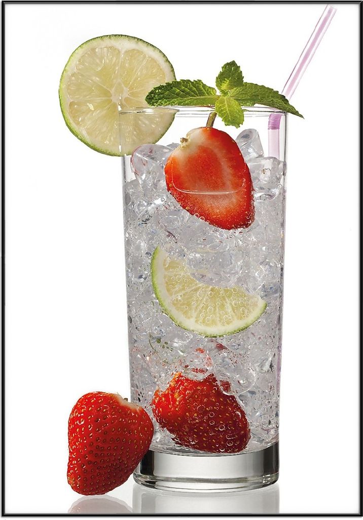 Wallario Wandbild Glas Wasser mit Erdbeeren, Größe: 70,30 x 100,30 cm, Poster mit schwarzem Aluminiumrahmen