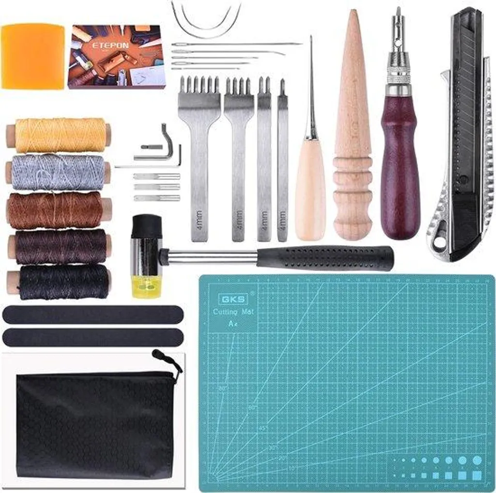 Outils de finition pour toile et cuir avec aiguilles et fils cirés