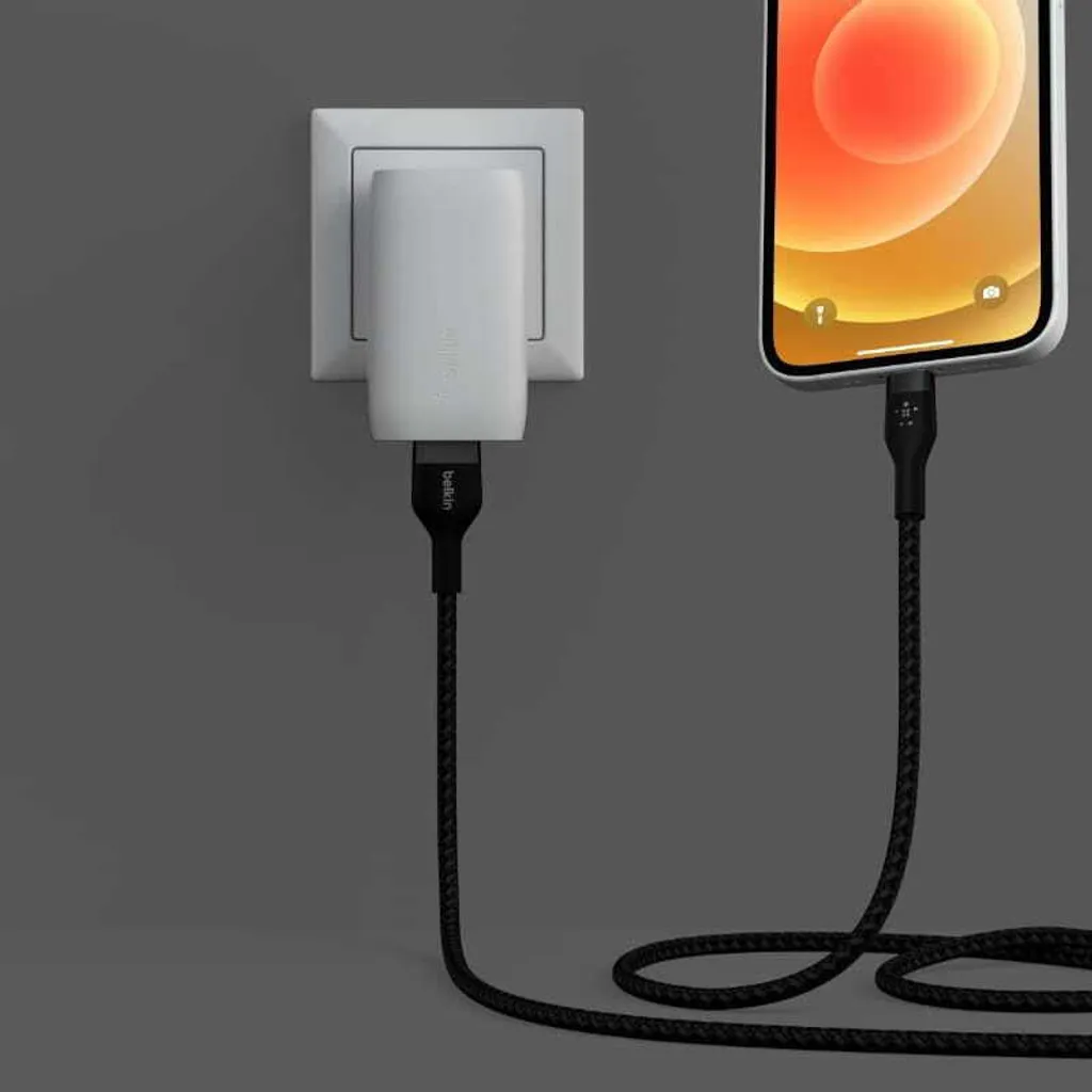 Belkin Cavo Lightning 1 Metro Nero CAA010BT1MBK | Resistente - 16