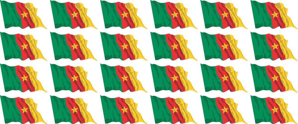 Mini Fahnen / Flaggen Set wehend - 33x20mm - selbstklebender Aufkleber - Kamerun - Sticker fürs Büro, Schule und zu Hause - 24 Stück