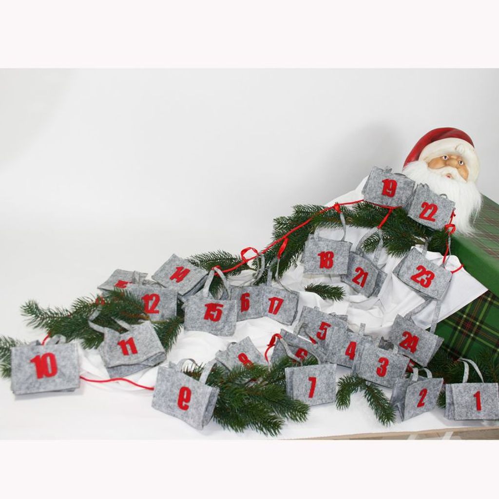 Hängender Adventskalender BAGLANDER 5 m, grau