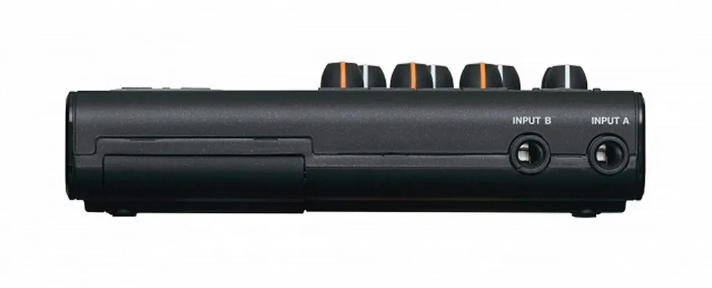 Tascam DP-006 Digital POCKETSTUDIO avec Microphones Condensateurs Stéréo