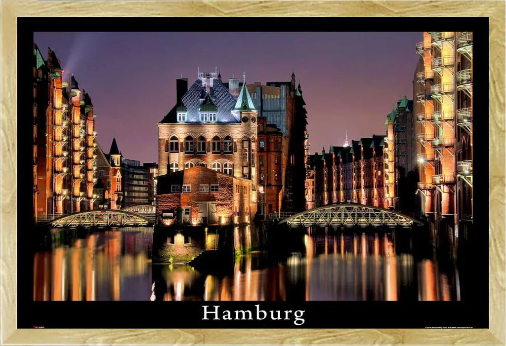 Quadro Amburgo per Cameretta e Salotto - Cornice Faggio Shinsuke