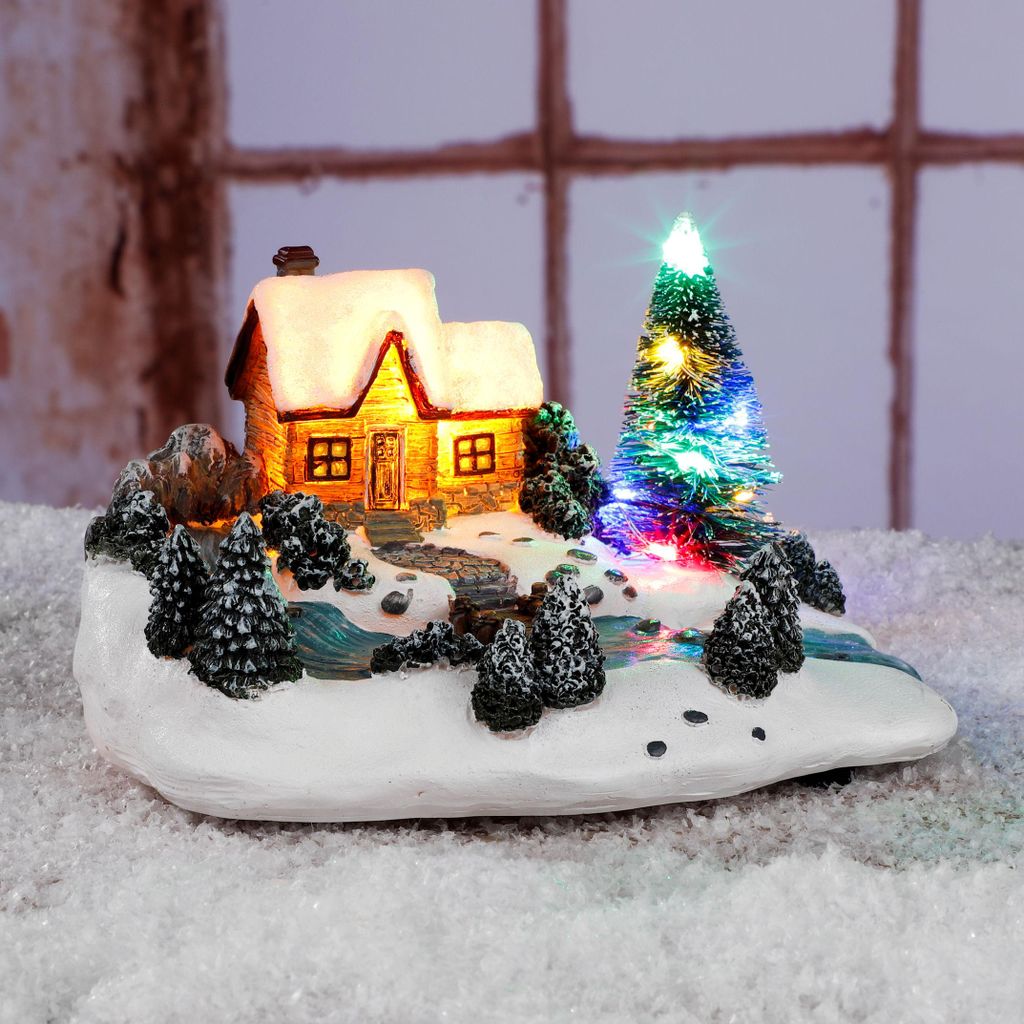 Scène de ville de Noël à LED - 18 cm - Maison avec sapins Image du produit 