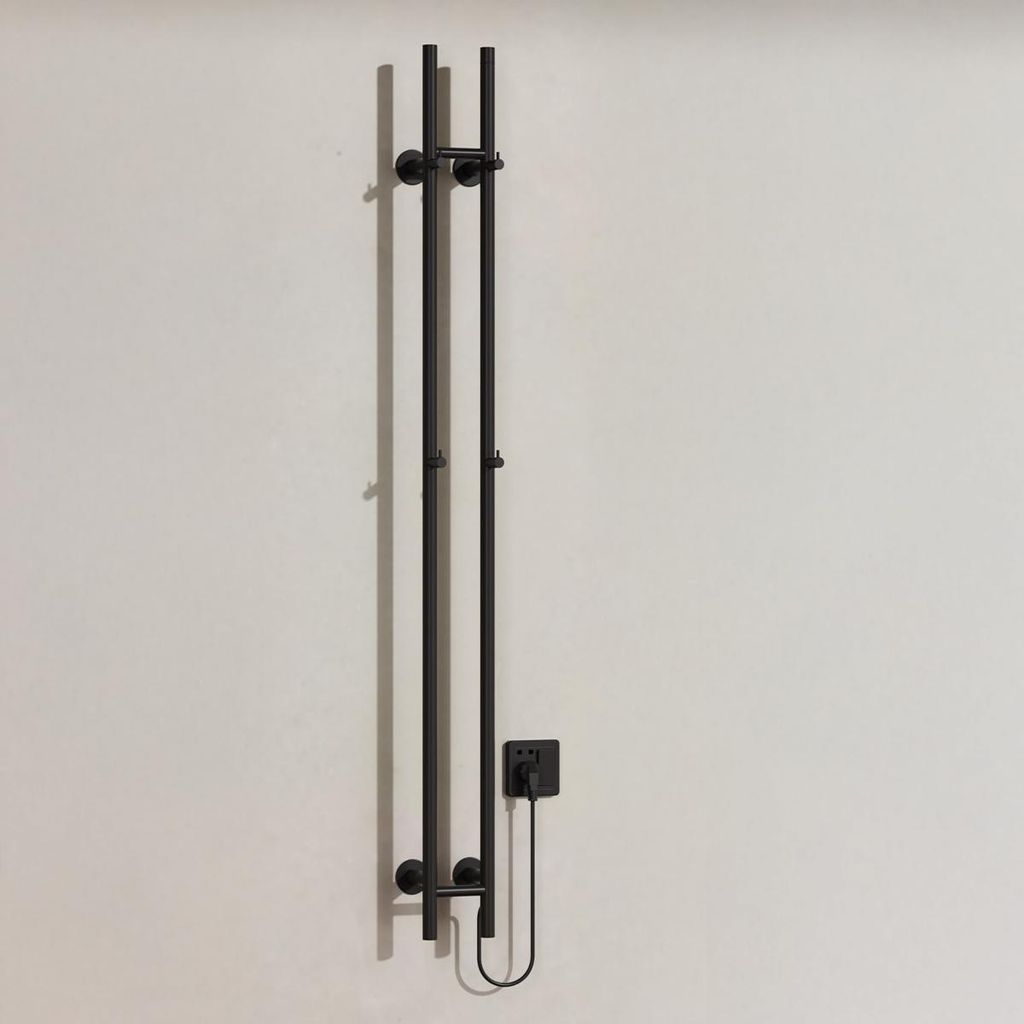 BELVIT elektrischer Handtuchtrockner 150 cm doppelt 120W mit Timer & 2 Heizstufen – Wandmontage, 4 Haken, Handtuchwärmer elektrisch für Bad