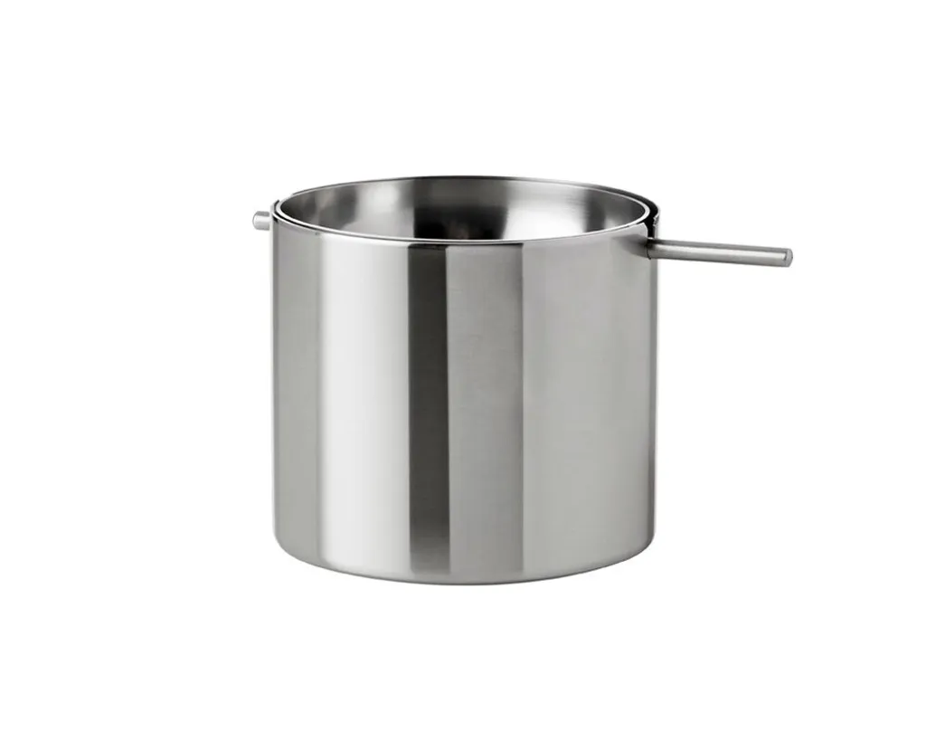 Cendrier inox grand modèle anti-vent pour garder une table propre